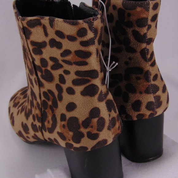 Animal Print Ankle Boots NWOT - Picture 2 of 9